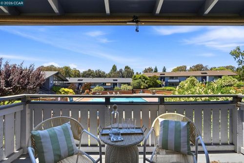 4-233 Masters Ct, Walnut Creek, CA, 94598-1925 | Card Image