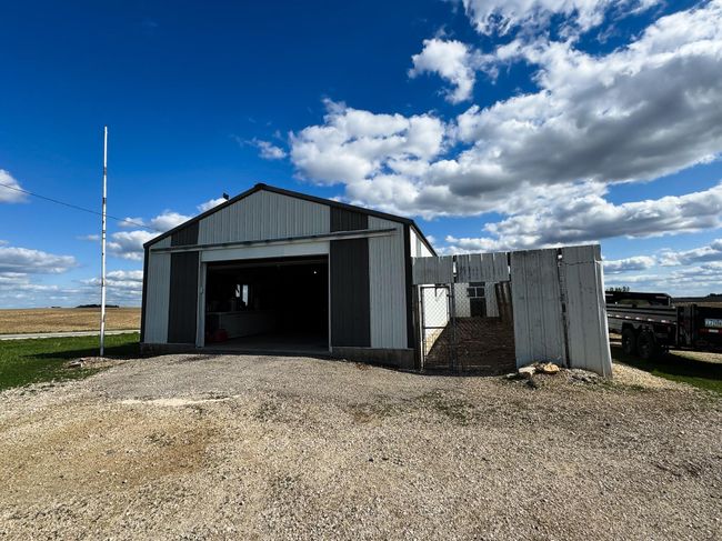 24861 Juniper Rd, House other with 3 bedrooms, 1 bathrooms and null parking in West Union IA | Image 22