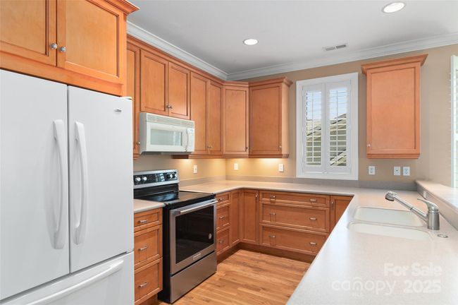 111 Augusta Cir, Townhouse with 3 bedrooms, 4 bathrooms and null parking in Waynesville NC | Image 14
