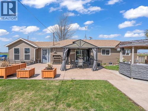 35 Pulley Rd, Wheatley, ON, N0P2P0 | Card Image