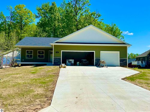 1092 Birmley Estates Drive, Traverse City, MI, 49696 | Card Image