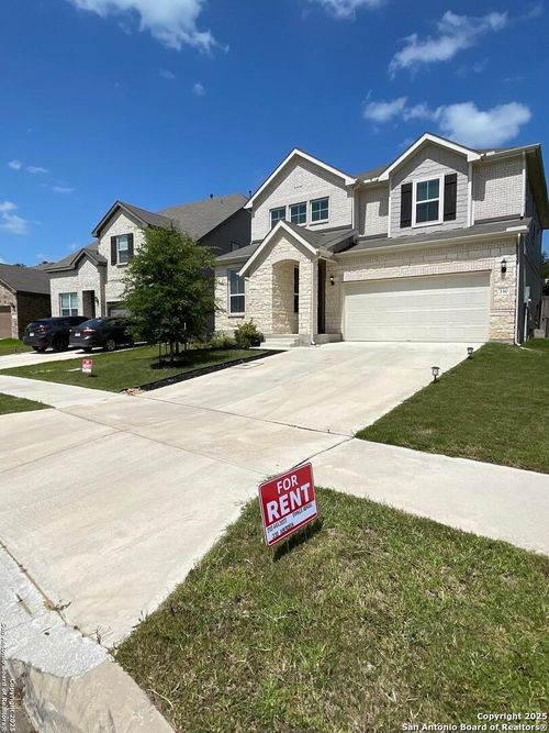 330 Aberdeen, Boerne, TX, 78015-5187 | Card Image