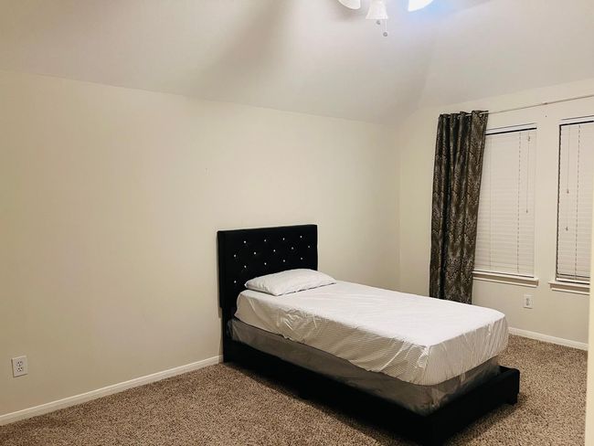 110 Chandler Ct, House other with 4 bedrooms, 3 bathrooms and null parking in Sugar Land TX | Image 15