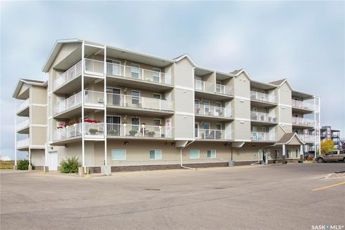 304-2781 Woodbridge Dr, Prince Albert, SK, S6V3Z9 | Card Image
