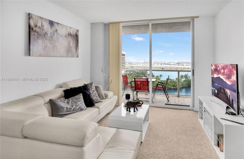 apt-1001-5091 Nw 7th St, Miami, FL, 33126-3474 | Card Image