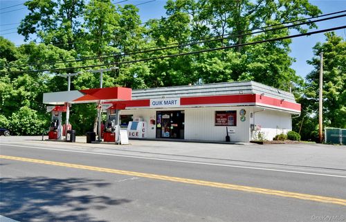 2551 Route 44, Salt Point, NY, 12578-8004 | Card Image