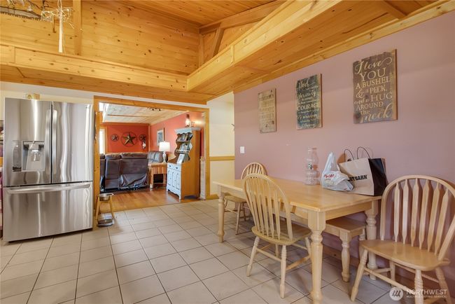 19127 Patterson Rd E, House other with 5 bedrooms, 3 bathrooms and 5 parking in Orting WA | Image 11