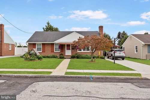 312 Diller Rd, HANOVER, PA, 17331-4901 | Card Image