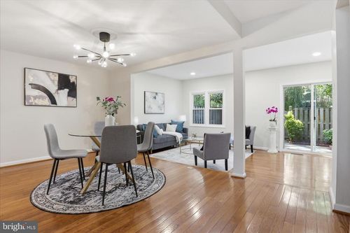 4560 Metro Ct, ANNANDALE, VA, 22003-5748 | Card Image