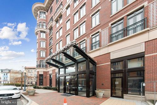 416-1390 Kenyon St Nw, WASHINGTON, DC, 20010-7223 | Card Image
