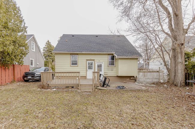 22 Rogers Rd, House other with 4 bedrooms, 2 bathrooms and 4 parking in Brampton ON | Image 48