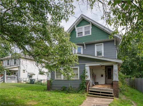 156 Colony Cres, Akron, OH, 44305-4138 | Card Image