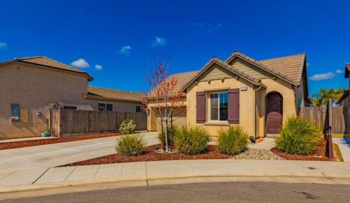 3919 Portals Ave, Clovis, CA, 93619-8789 | Card Image