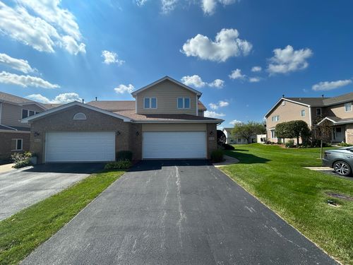 8645 Cashel Lane, Tinley Park, IL, 60487 | Card Image