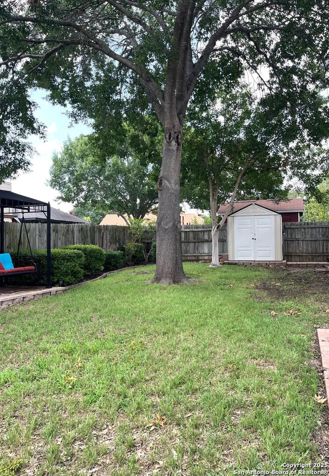2208 Stonecrest Path, House other with 4 bedrooms, 2 bathrooms and null parking in New Braunfels TX | Image 22
