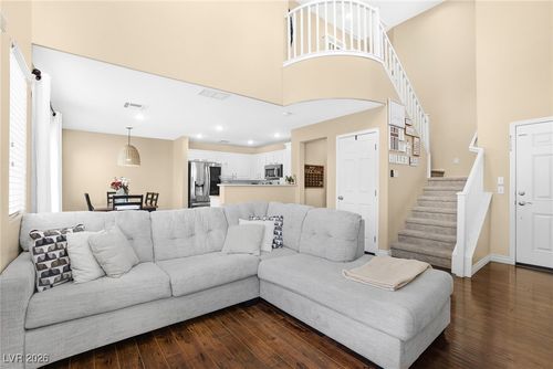 9927 Copano Bay Ave, Las Vegas, NV, 89148-5768 | Card Image