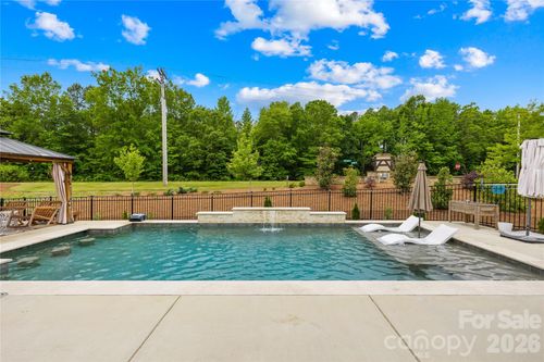 1004 Bellshill Dr, Indian Trail, NC, 28079-5819 | Card Image