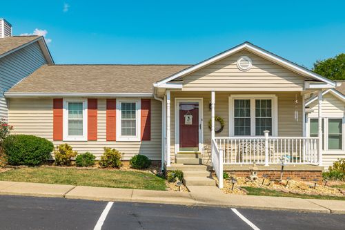 106 Rolling Meadows Dr, Goodlettsville, TN, 37072-4143 | Card Image