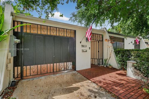 7833 Sw 102nd Pl, Miami, FL, 33173 | Card Image