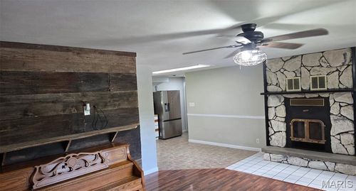 8524 Lake Dr, Cedar Hill, MO, 63016-3813 | Card Image