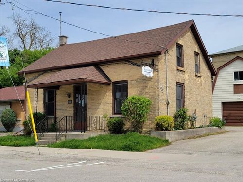 120 King St E, Mount Forest, ON, N0G2L2 | Card Image