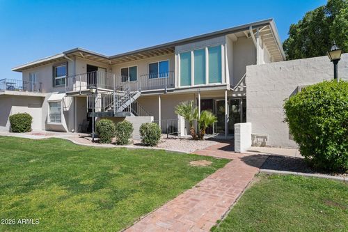 62-4142 E Calle Redonda, Phoenix, AZ, 85018-3764 | Card Image