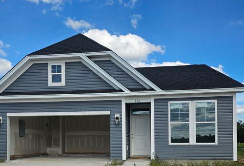 176 River Birch Dr, Loris, SC, 29569-5789 | Card Image