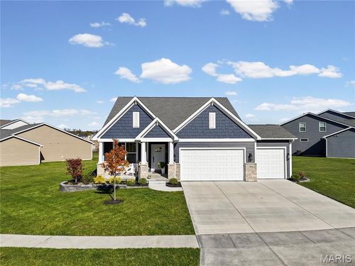 5016 Pacific Crest Trl, Cottleville, MO, 63304-8023 | Card Image