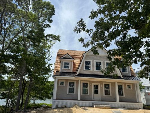 285 Edgewater Dr W, East Falmouth, MA, 02536-7289 | Card Image