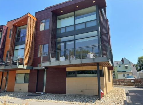 1901 E 119th St, Cleveland, OH, 44106-1988 | Card Image