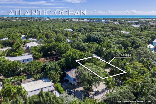 1306 51st Street Gulf, Marathon, FL, 33050 | Card Image