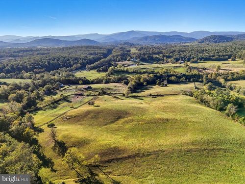 14105 Lee Hwy, AMISSVILLE, VA, 20106-4045 | Card Image