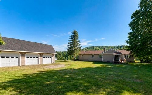 34 Cricket Ln, Sebago, ME, 04029-3140 | Card Image