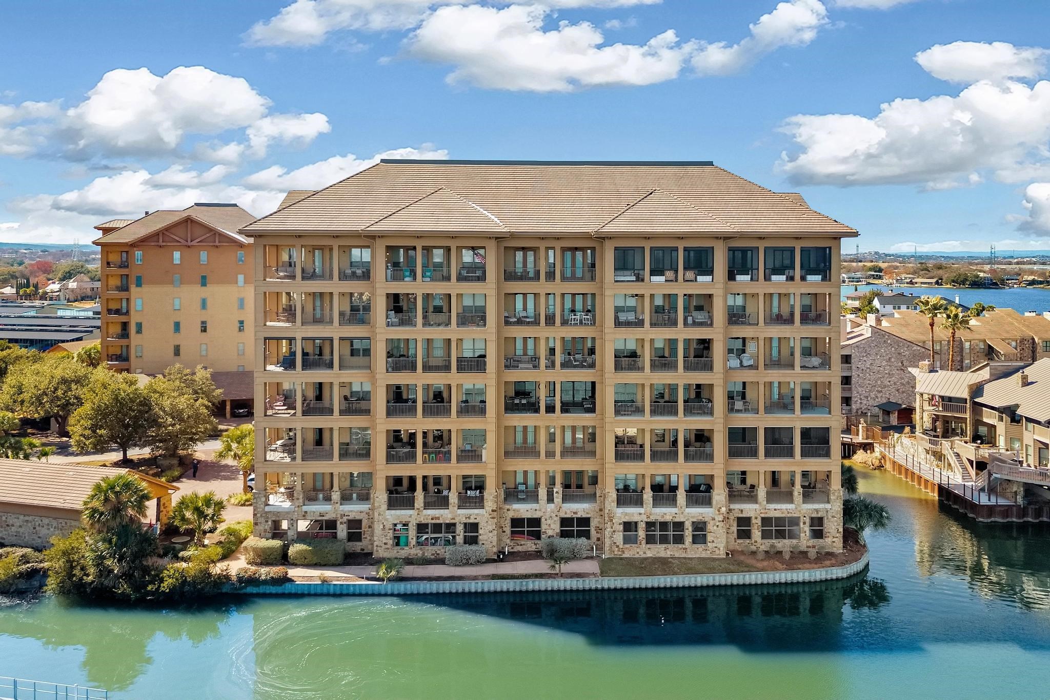 Residential in Horseshoe Bay 3
