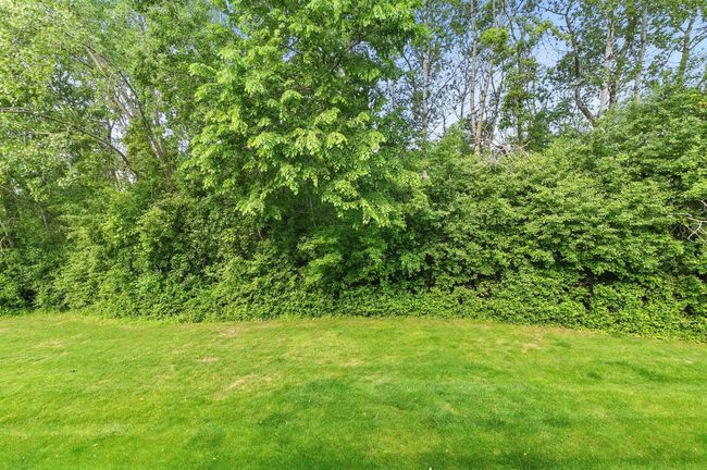 F - 584 Pewaukee Road, Condo with 2 bedrooms, 2 bathrooms and null parking in Pewaukee WI | Image 17