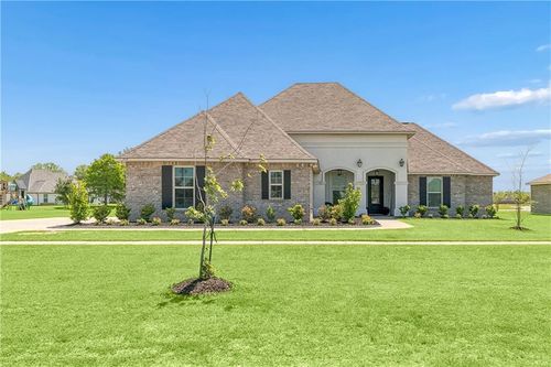 717 Deer Fork Xing, Covington, LA, 70435-7013 | Card Image