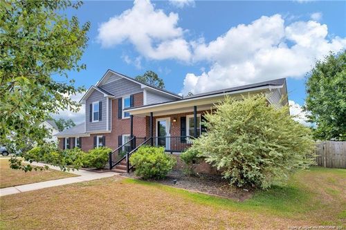 6213 Streeter Dr, Hope Mills, NC, 28348-2140 | Card Image