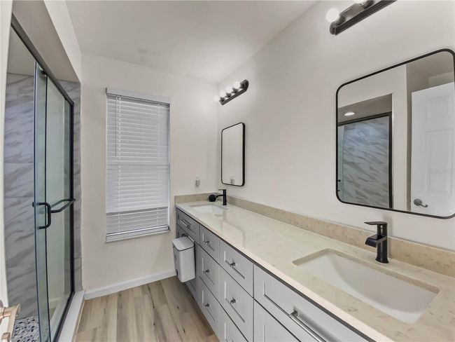 5744 Augusta Cir, House other with 3 bedrooms, 2 bathrooms and null parking in Sarasota FL | Image 11