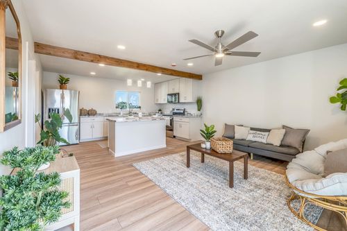 180 Hoomoku St, Kahului, HI, 96732-2562 | Card Image