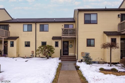 7 Lake Ct, Flemington, NJ, 08822-2050 | Card Image