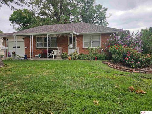 410 N 17th St, Beatrice, NE, 68310-3118 | Card Image