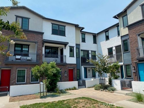 6921 Cottonwood Lane, Buena Park, CA, 90621 | Card Image