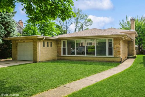 6647 Monticello Ave, Lincolnwood, IL, 60712-3713 | Card Image