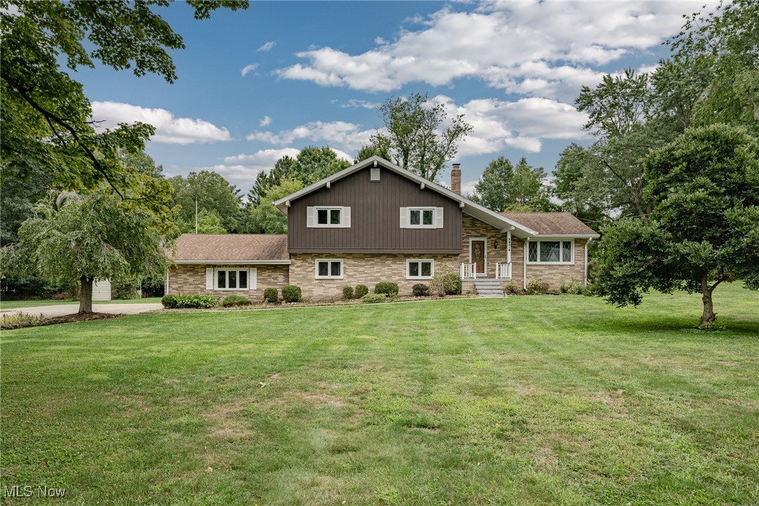 Berkshire Hills Dr, Willoughby Hills, OH 44094