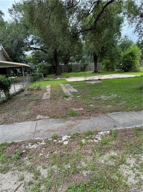 2337 Rose St, Lake Charles, LA, 70601-6679 | Card Image