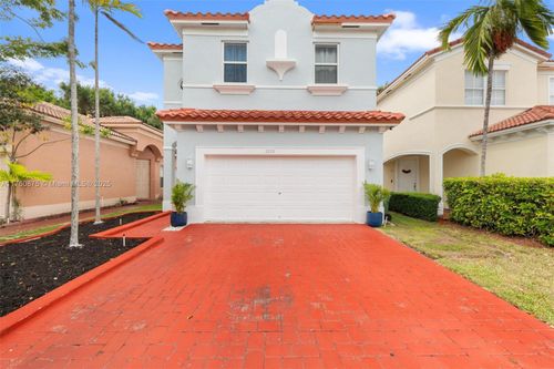 2328 Ne 37th Ter, Homestead, FL, 33033-5140 | Card Image