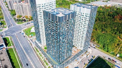 2215-10 Abeja St, Concord, ON, L4K0R4 | Card Image