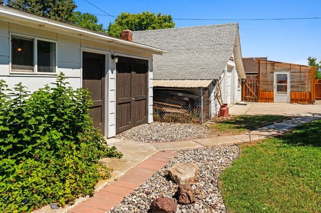220 S 4 Th St, House other with 3 bedrooms, 2 bathrooms and null parking in Manhattan MT | Image 83