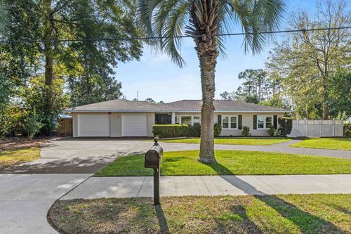 203 Glenview Dr, Tallahassee, FL, 32303-4821 | Card Image