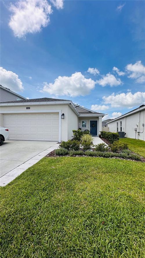 4260 Pebbles Throw Dr, Kissimmee, FL, 34746-2420 | Card Image